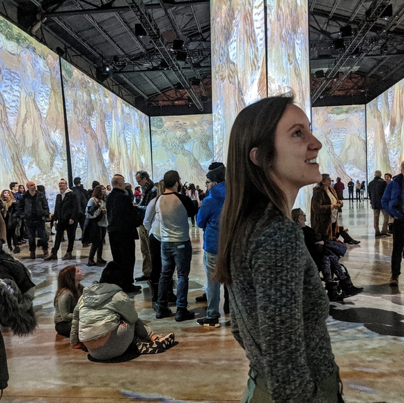 Meet your Posher, Elliot - Picture 2 of 2